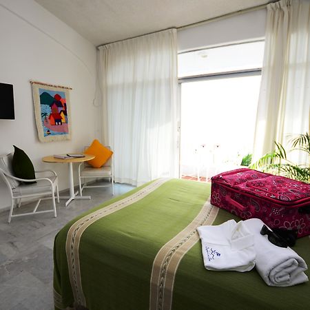 Dolphin Cove Inn Manzanillo Luaran gambar
